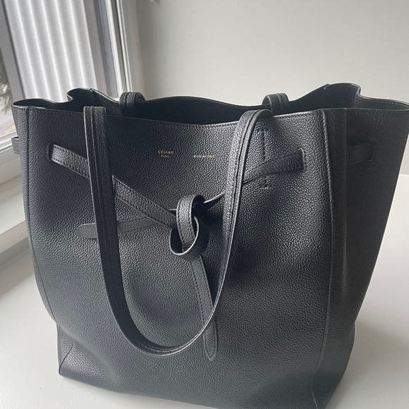 CELINE SMALL CABAS PHANTOM IN SOFT GRAINED CALFSKIN BLACK - Picture 1 of 4